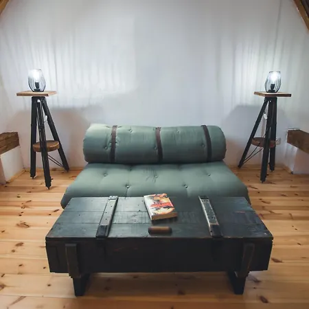 The Hut Retreat Fantanele (Sibiu)